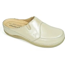 STEPSO Lady Casey Leather Clogs in Pearl Beige