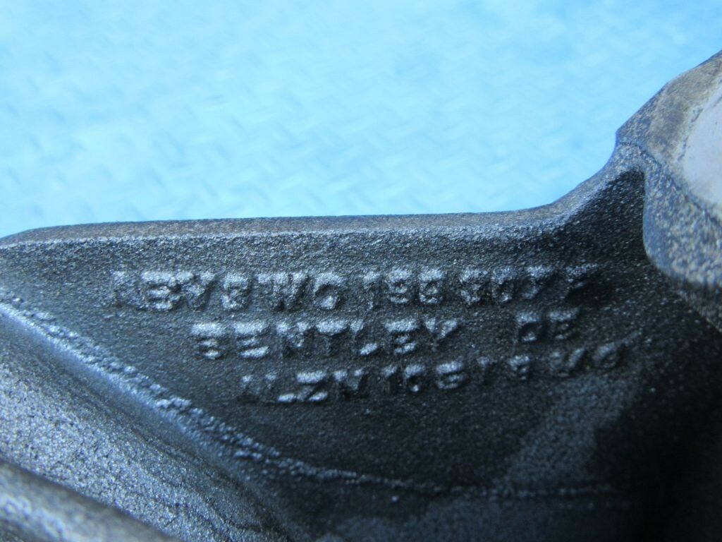Bentley Continental Flying Spur GT GTC left engine mount with bracket #1290