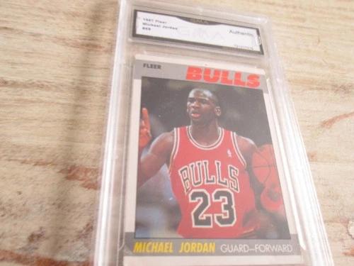 1987 FLEER # 59 HOF MICHAEL JORDAN AUTHENIC ( HAS PIN HOLE AT TOP )