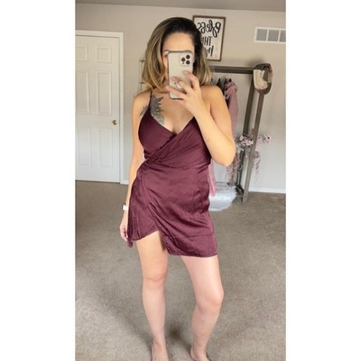 Young Fabulous & Broke Dress Womens Medium Jameson Wrap Mini Satin Maroon New