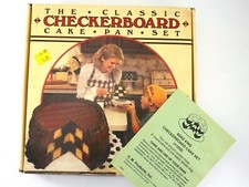 Chicago Metallic CLASSIC CHECKERBOARD Cake Pan Set w/ Instructions in Box Vtg
