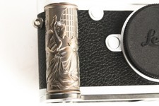 New Brass Hand Grip In Embossed Pattern For Leica M10