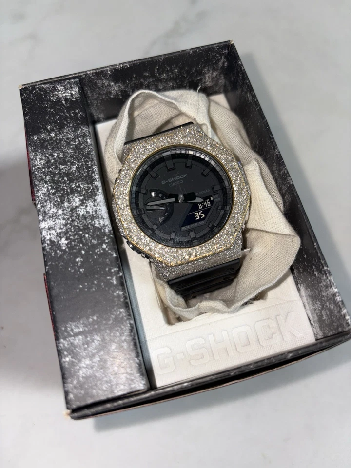 Custom G-Shock Watch 5.00ct VS1-VS2 Natural Diamond Bezel - Image 4 of 4