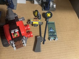 LEGO Batman Batcave 6860 Incomplete See Pics Read Description