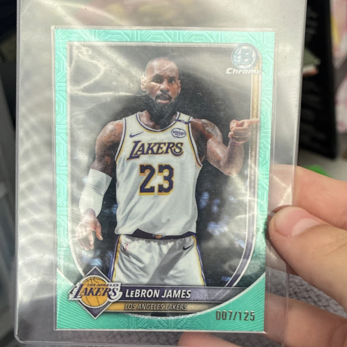 Bowman LeBron James Basketball Sports Trading Card Singles for