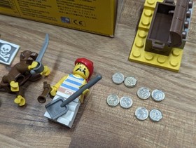 LEGO 6235 Buried Treasure Original Packaging Box Box RARE Box Original Packaging Pirates Pirates