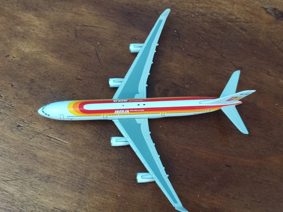 MODELLINO AEREO AIRBUS A340-300 IBERIA AIRLINES - DIECAST 1/460 FABBRI - Immagine 2 di 4
