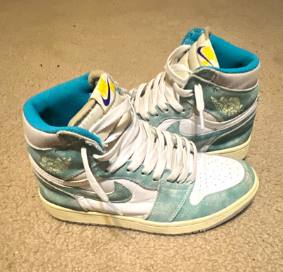 Jordan 1 High turbo green 555088-311 Sneakers White/Light Blue/Gray