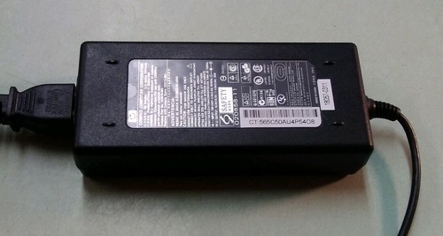 19V 4.74A 90W PPP012L-E PPP012D-S Power Supply AC Adapter For HP Compaq 19V 4.74A 90W PPP012L-E PPP012D-S Power Supply AC Adapter For HP Compaq