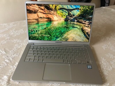 Samsung Notebook 9 NT900X5N-K58L 15'' SSD 256GB i5 Gen.7 2,5 GHz 8 GB