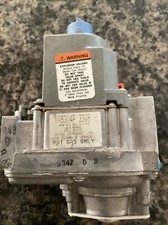 Honeywell furnace  /Boiler gas valve.  New.   VR8304P