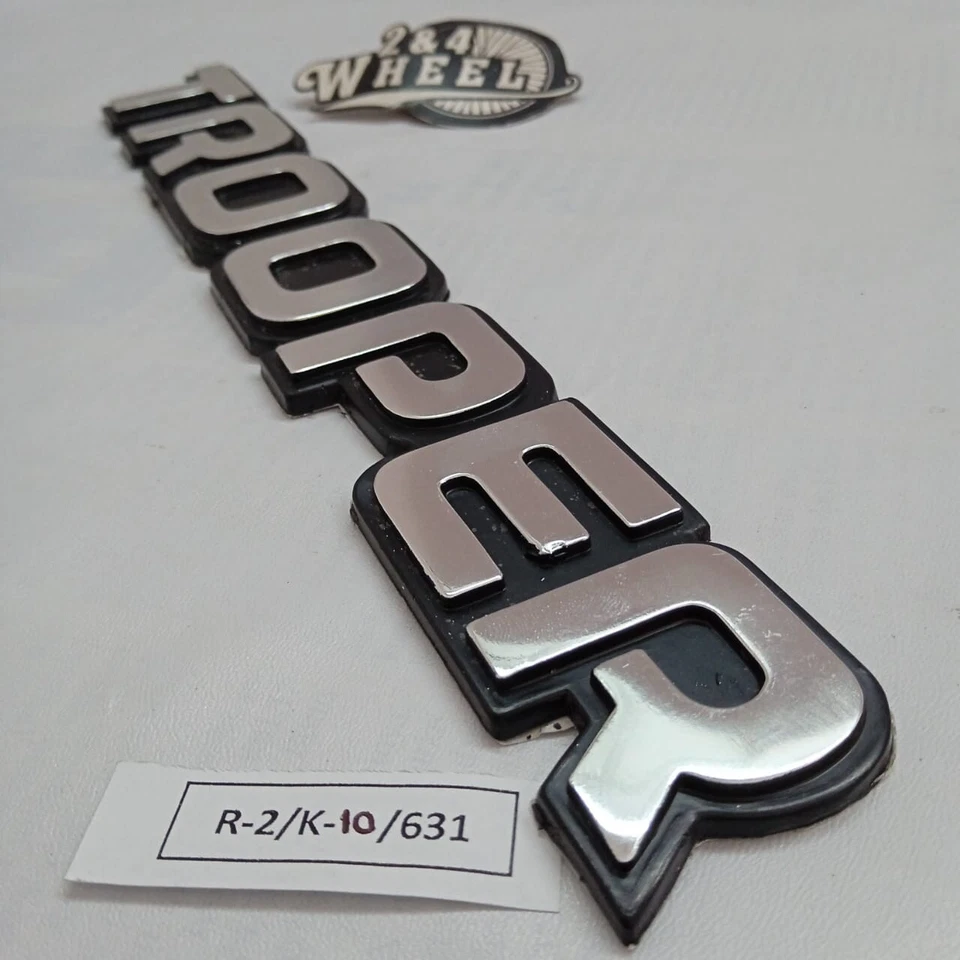 Se adapta a Isuzu Trooper 1986-1991 Trooper emblema insignia logotipo NUEVO Foto 4 de 4