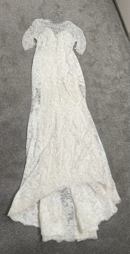 Watters Wedding dress - Picture 10 of 10