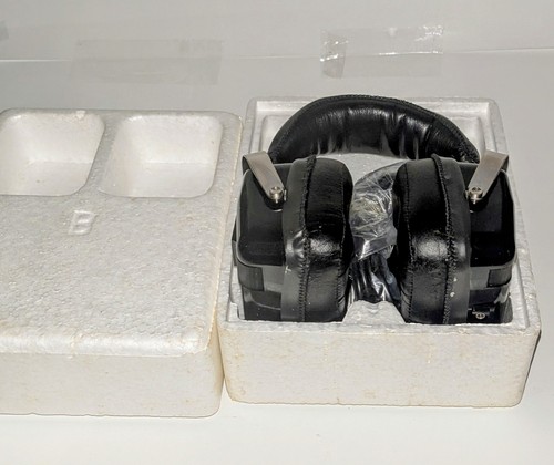 Vintage Sears AM/FM Stereo Headphones Model No. 6122572 - Picture 3 of 21