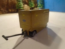 HOT WHEELS 1997 JOHN DEERE DIECAST TOOL CART                  5-225-2-5