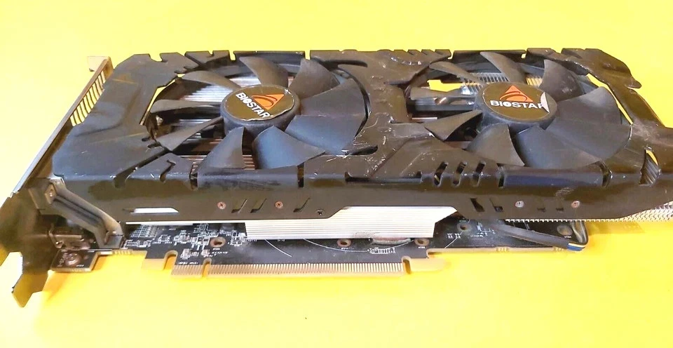 BIOSTAR AMD RADEON RX580 4GB 256BIT DDR5 PCI 3.0 HDMI DVI HDR GRAPHICS CARD 🔥 - Image 3 of 4