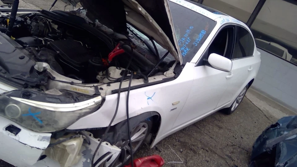 Driver Sun Visor Illuminated Vinyl Fits 06-09 BMW 550i 5237789 - Изображение 4 из 4