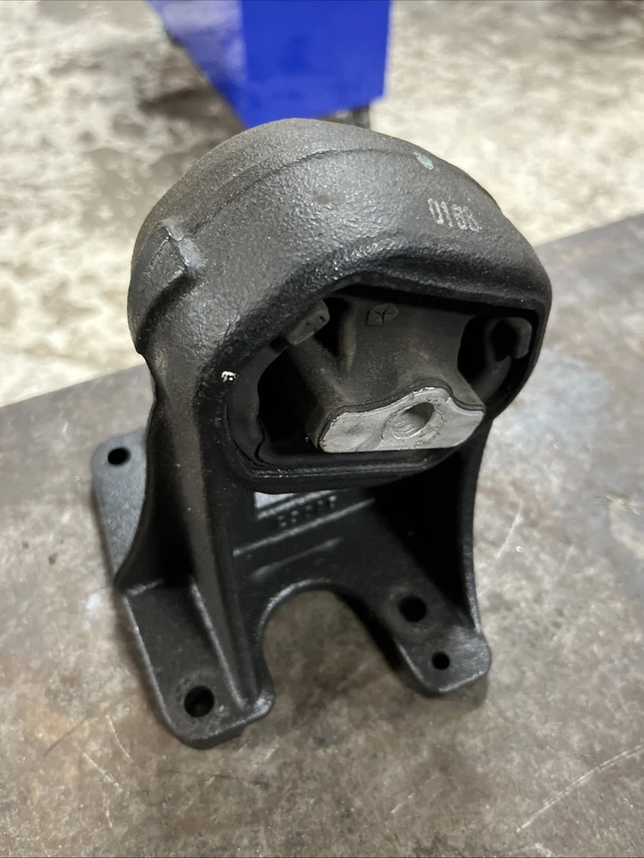 Dodge Ram 2006-2014 montaje del motor lado del conductor izquierdo Foto 3 de 3