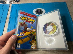 UNTESTED SONY Play Station PSP Game - Snoopy Vs The Red Baron