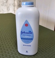 Johnson's Baby Powder Soothing Aloe Vitamin E Natural Cornstarch 22 oz Sealed