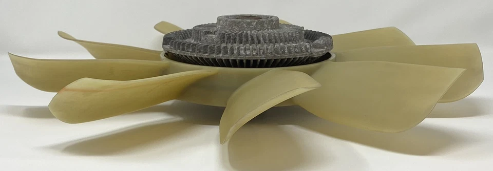 Муфта вентилятора 1999-2002 99 00 01 02 GM Chevrolet Silverado GMC Sierra 4,8 л 15017911 - Изображение 4 из 4