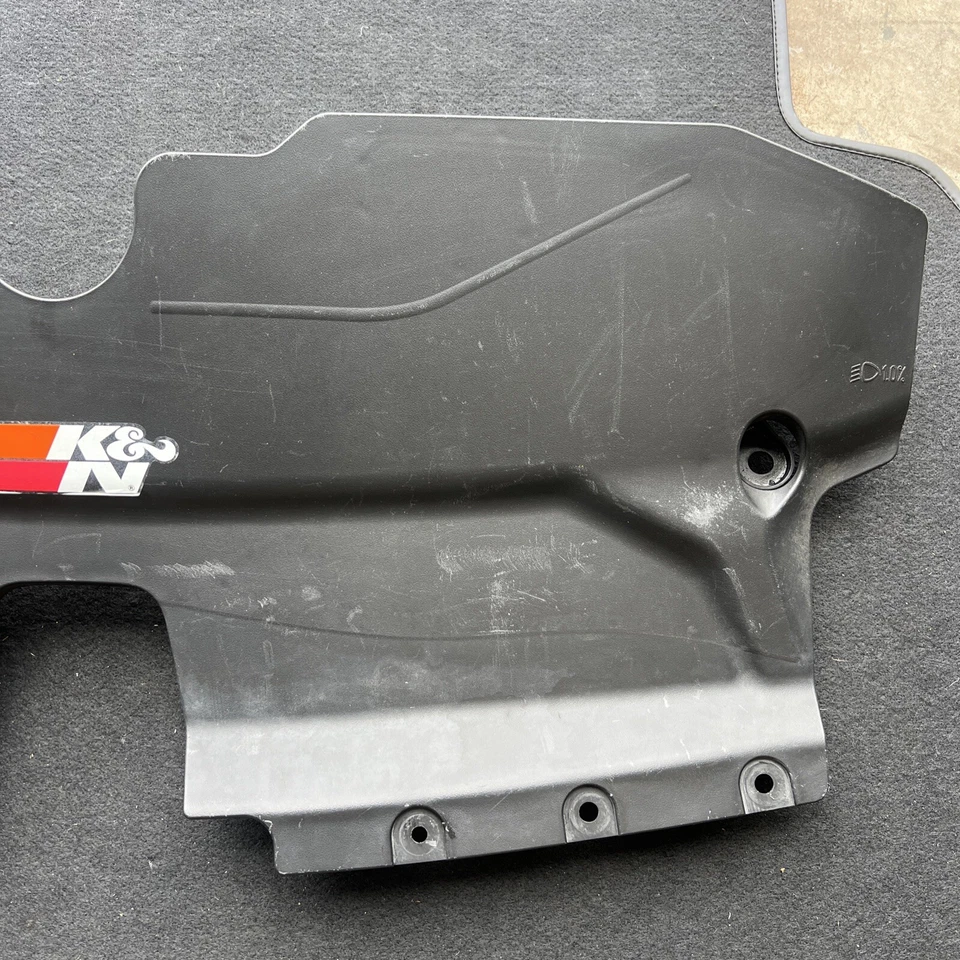 Protector de mira de radiador Infiniti Q50 2014-2017 cubierta de conducto de aire moldura de panel OEM Foto 3 de 4