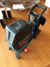 Bosch GCL 2-160 Self-Leveling Cross-Line Laser with Plumb Points