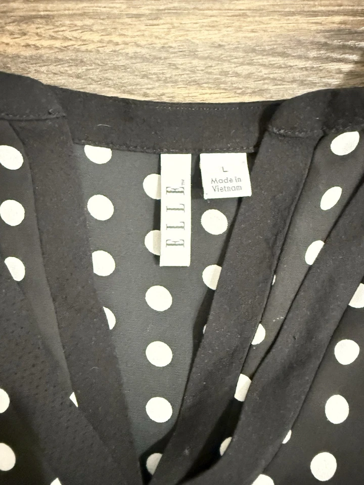 Blusa de mujer Elle talla mediana negra blanca a lunares manga larga en capas talla L  Foto 4 de 4