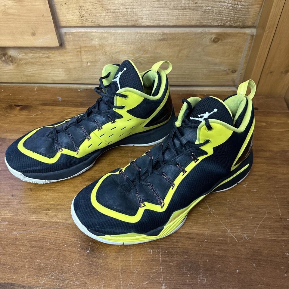 Zapatillas deportivas de baloncesto Jordan Super Fly Flight Plate para hombre 11,5 645058 070 Foto 2 de 4