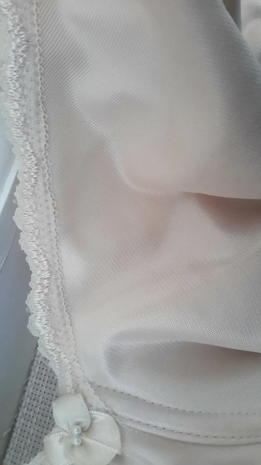  Sutiã Breezies 36D UltimAir cobertura total sem costura com aro A08737 usado - Imagem 4 de 4