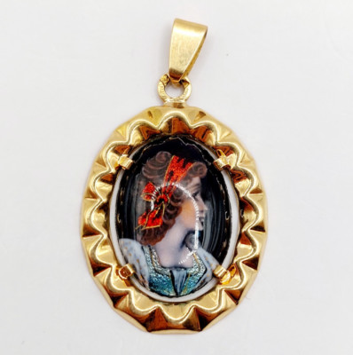 Art Nouveau Limoges 18k Rose Gold Enamel Plate Girl Pendant