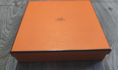 Original orange HERMES Box leer 9,5 x 9,5 x 2 cm