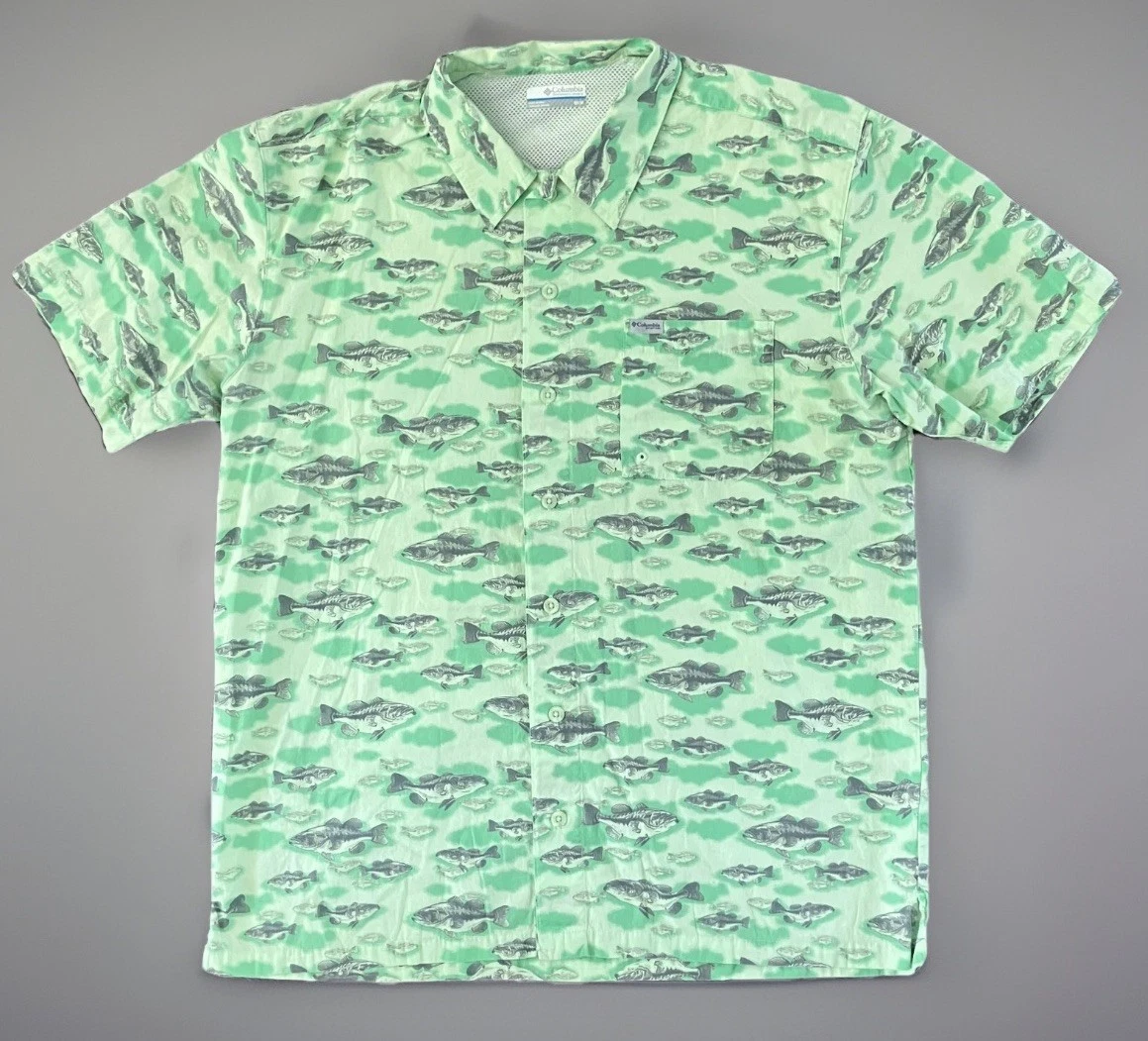 Columbia PFG Fishing Shirt Mens Medium Vented Bass All Over Print UPF 50+