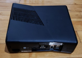 Xbox 360 S Slim 4GB 1439 Console Kinect Bundle, Controller Power AV, TESTED