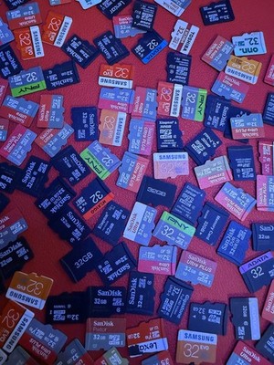 lot of (10) 32gb micro sd cards