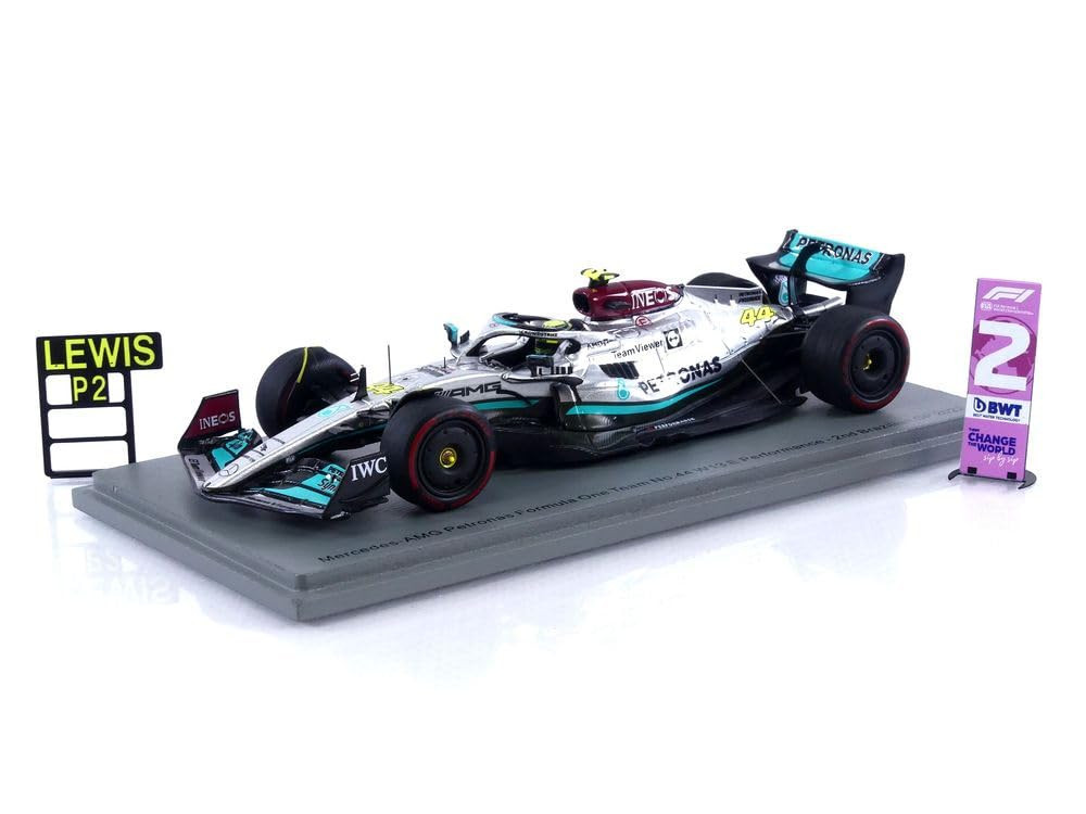 衝撃の激安コスパ・掘り出し物も ☆ Spark 1/43 Mercedes AMG Petronas F1 W13 E Performance レーシングカー