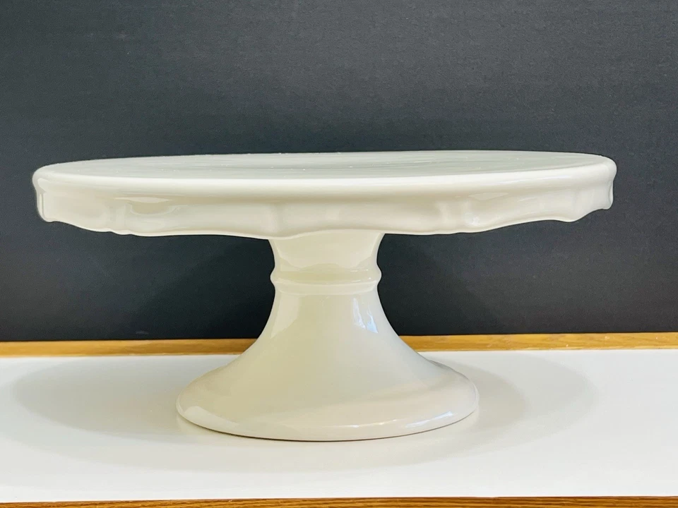 Novo Na Caixa Suporte para Bolo Estilo Wedgwood Vintage Inspirado Martha Stewart Everyday 11-1/8”D - Imagem 3 de 4