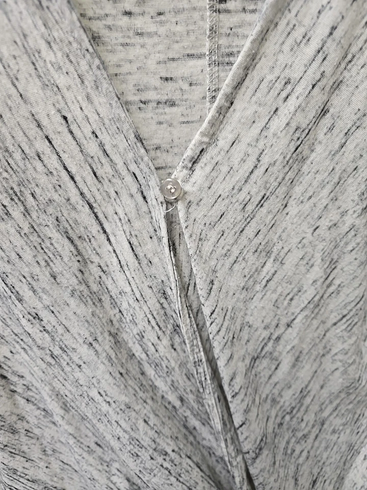 Jessica Simpson Nursing Maternity Open Blouse One Button Women's Size Small - Image 2 of 4