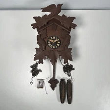 Vintage Regula #25 German Made Cuckoo Clock 30 hr Bird Leaves FPOR