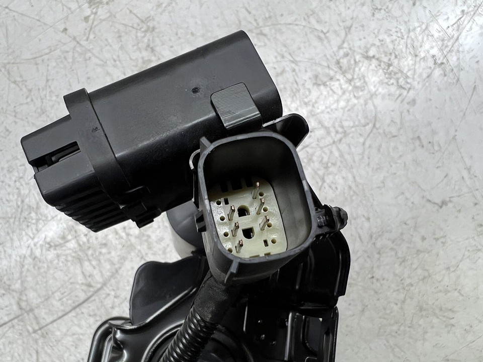 2024 2025 Chevrolet Trax OEM Evap Charcoal Canister Filter Pump