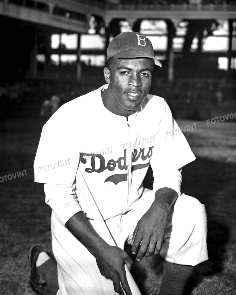 JACKIE ROBINSON Photo Picture BROOKLYN DODGERS Baseball 8x10 11x14