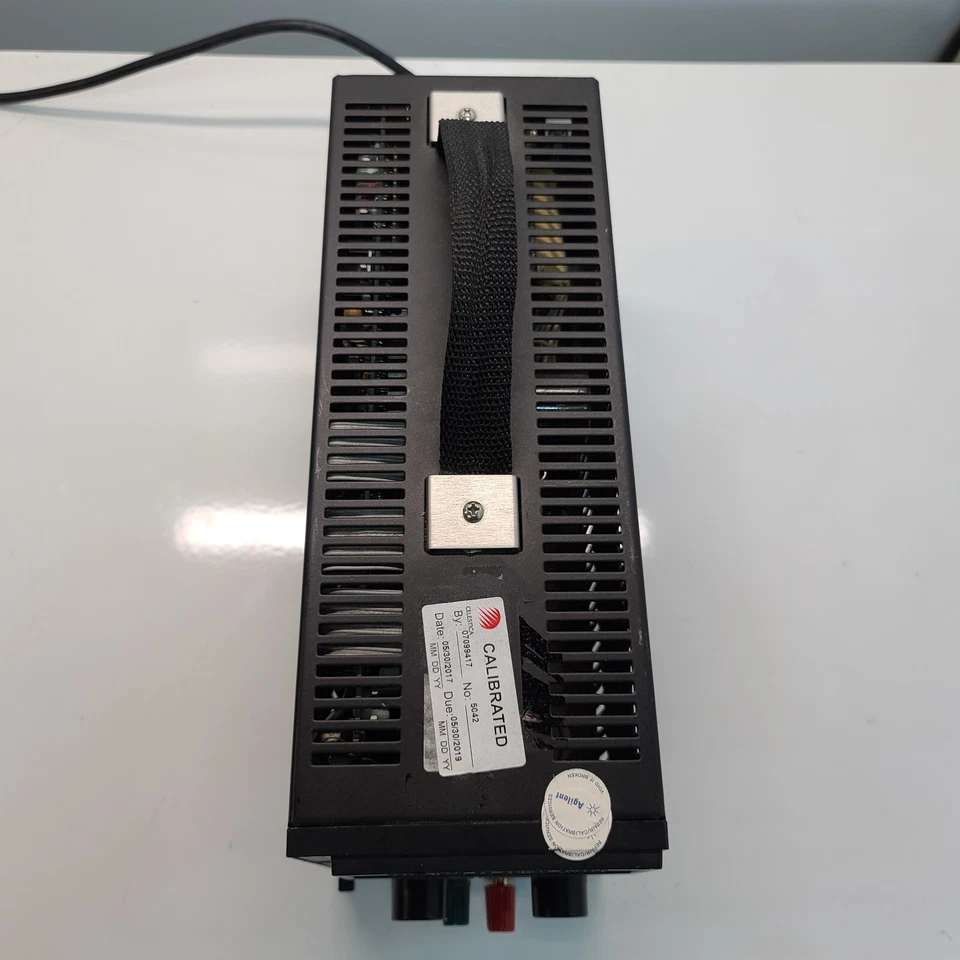 Xantrex XTS 7-6 0-7V 0-6A Regulated DC Power Supply - Image 3 of 4