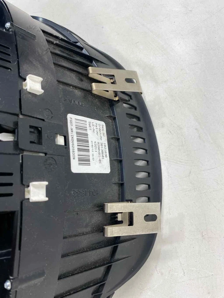 Medidor de velocímetro usado se adapta a: BMW 535I Cluster 2012 MPH sin navegación sin cabezal Foto 4 de 4