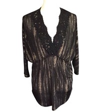 Karen Kane Black Top Sz L Black with Gold Metallic Cocktail Party Dolman Sleeve
