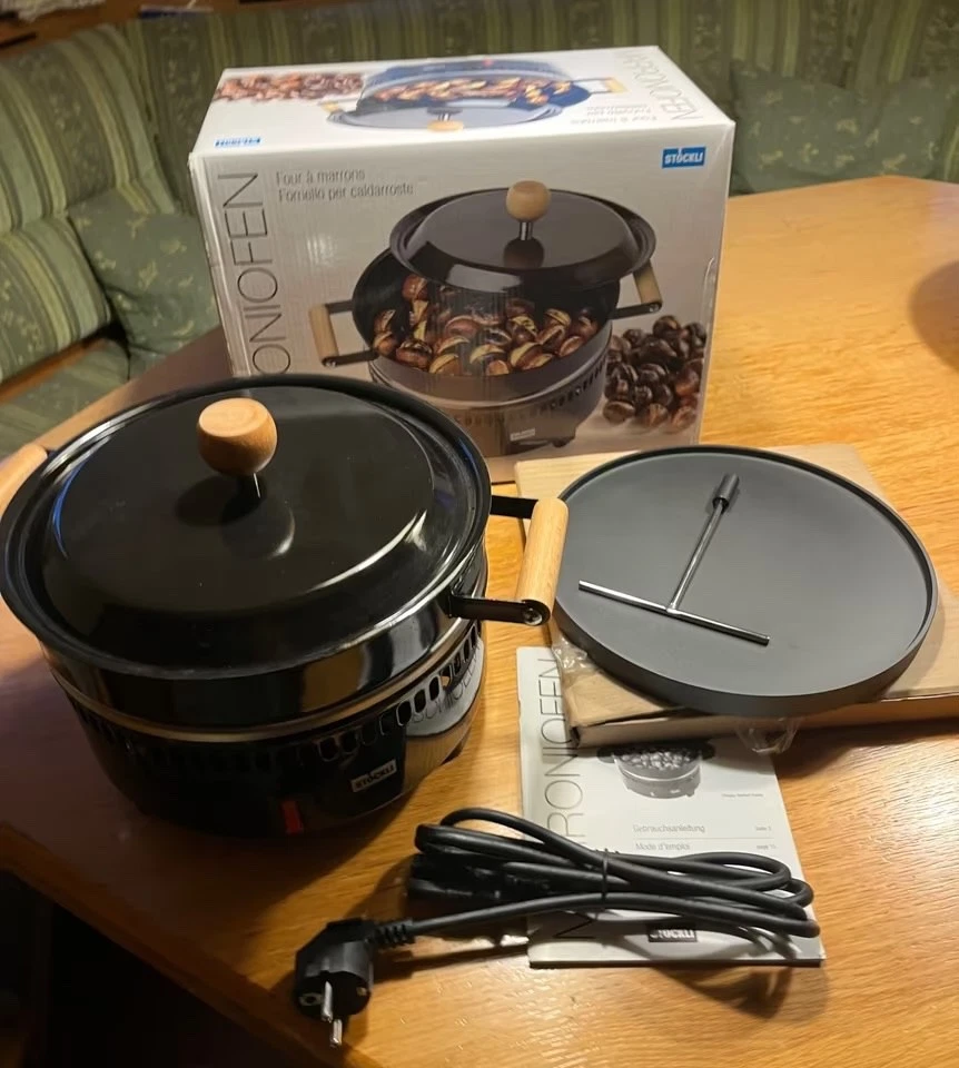 Stöckli Marroniofen mit Holzgriff, inkl. Grill-& Crêpe-Platte