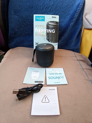 Anker Soundcore Mini 3 Portable Waterproof Bluetooth Speaker. - Picture 5 of 18