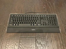 Logitech Illuminated K740 USB Wired Keyboard Y-UY95 - Tested Works Great