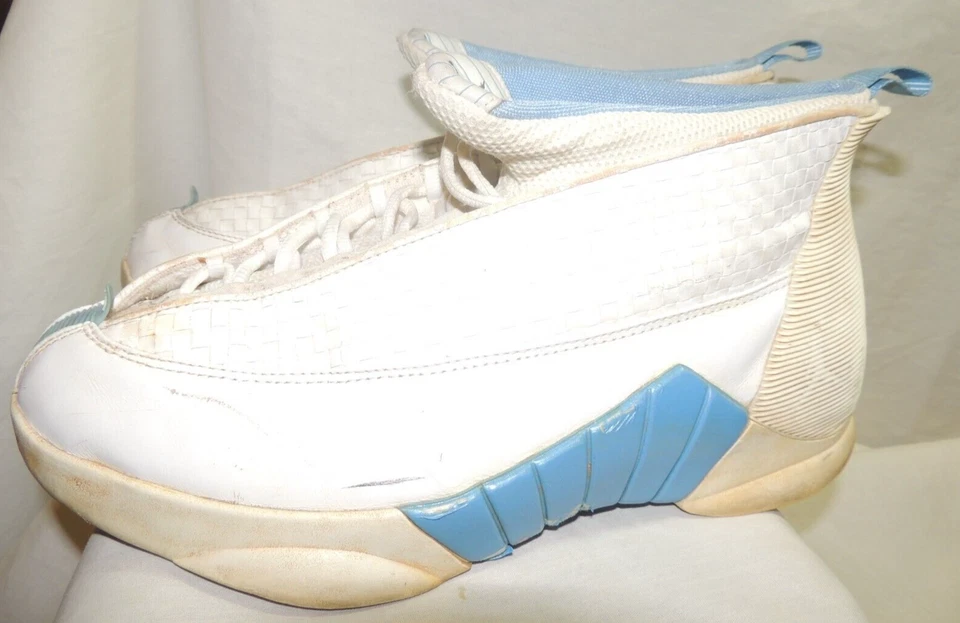 Hombre Air Jordan 15 OG Columbia Talla 13 Foto 3 de 4