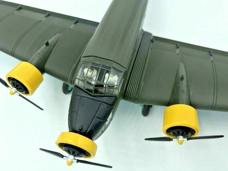 JUNKERS JU52/3M, AZ+U,  AMICALE JEAN-BAPTISTE SALIS. SCHUCO 3551900. 1.72  NEW - Image 3 of 4