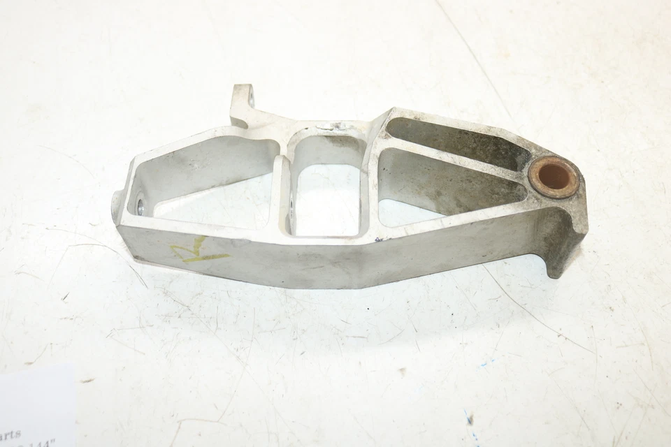 2012 Polaris Rmk 600 144" Pro Ride Right Front Steering Arm Spindle Knuckle - Image 2 of 4